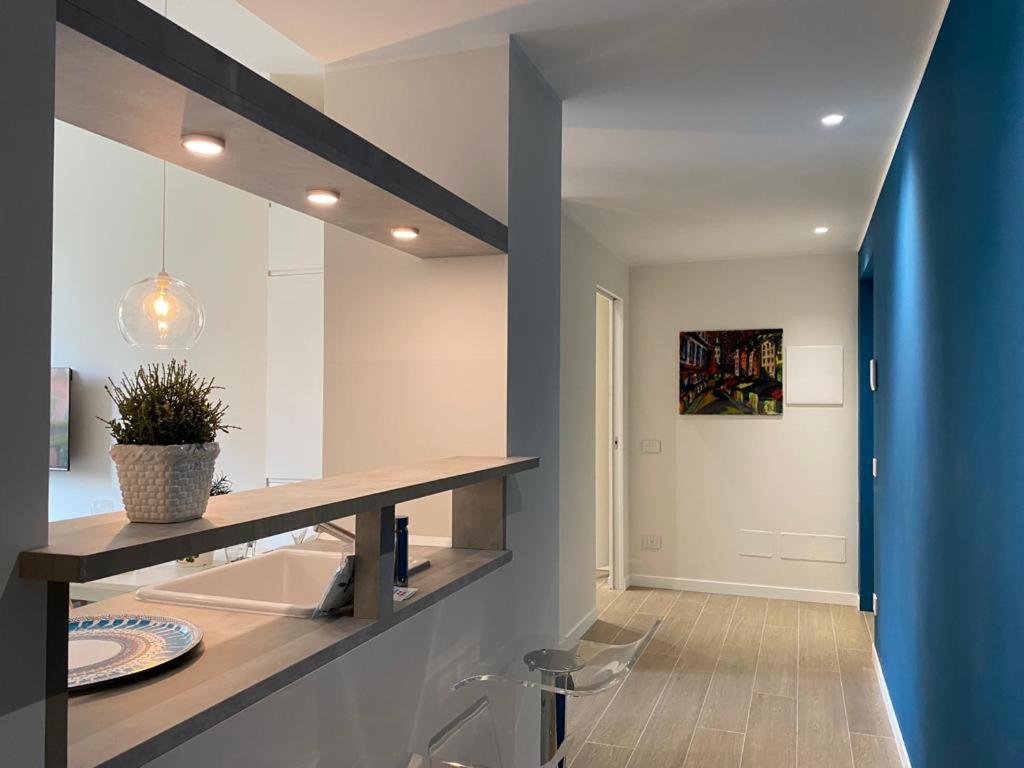Kibilu - Viale Regina Margherita Milan Bagian luar foto